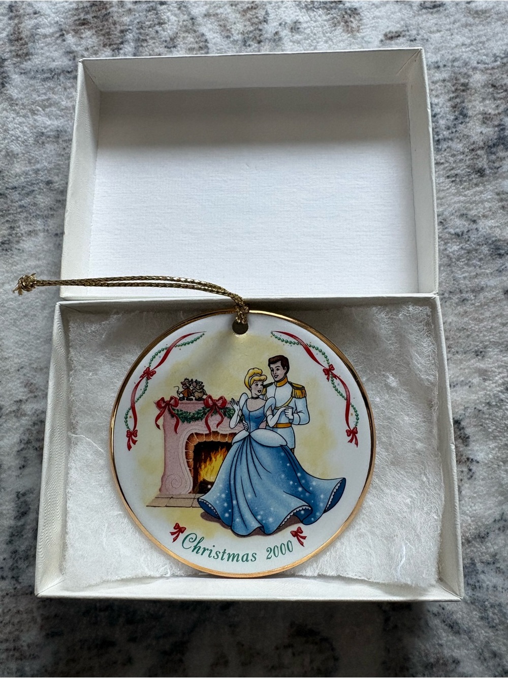 VTG 2000 Cinderella Christmas Disney Grolier Porcelain Disk Ornament A Dream Y2K
